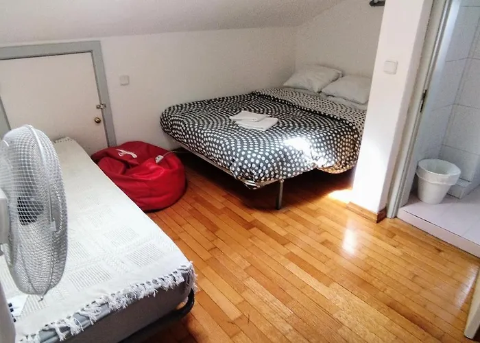 Privado 4 * Famoes (Lisbon)
